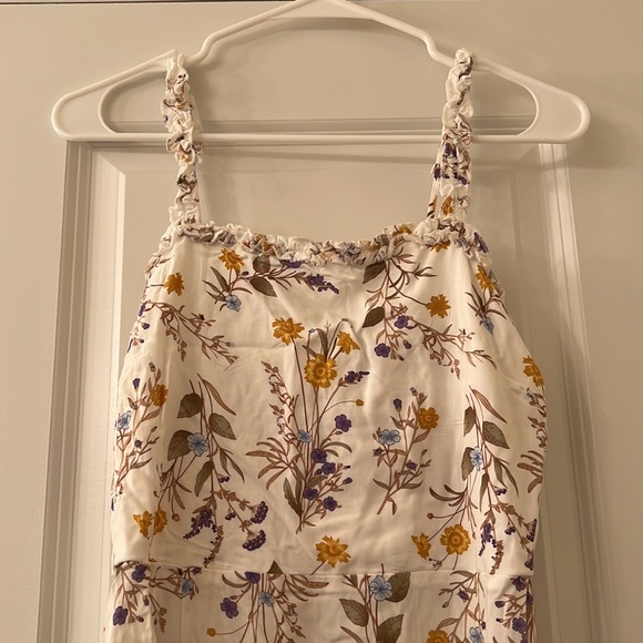 Blue Rain- Frencesca’s white with multi-color flower patterns. Size S - Picture 2 of 8